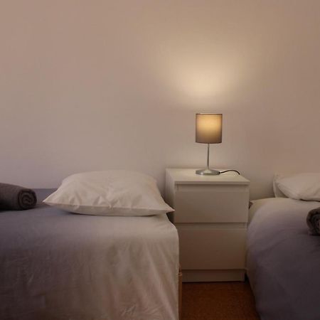 Casa Pisa Flores - Praia Da Nazaré Buitenkant foto